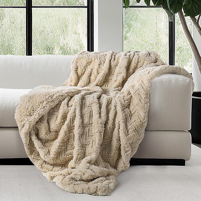 Mon Chateau Premium Reversible Queen Size Luxury Faux Fur Throw for Couch, Sofa, or Queen Size Bed - Plush Cozy Soft Blanket for Sleeping or Home Décor, 60" x 70" (Beige Jacquard)-Ruum Studio Home