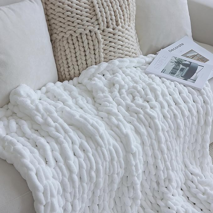 Maetoow Chenille Chunky Knit Blanket Throw （60×80 Inch）, Handmade Warm & Cozy Blanket Couch, Bed, Home Decor, Soft Breathable Fleece Banket, Christmas Thick and Giant Yarn Throws，White-Ruum Studio Home