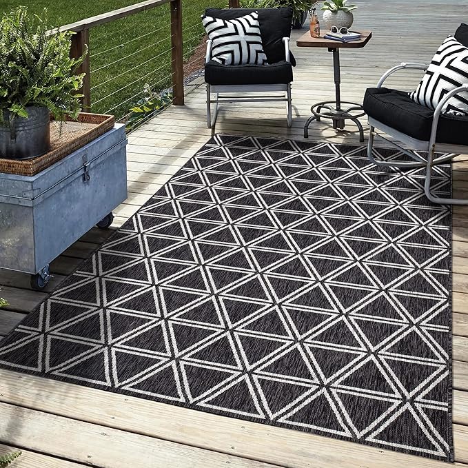Keen Home Design Outdoor Rug - 5x8 Washable Indoor/Outdoor Rug for Patio, Balcony, Kitchen, Garden, Beach, Deck and Porch. Size: 5'3" x 7'7"-Ruum Studio Home