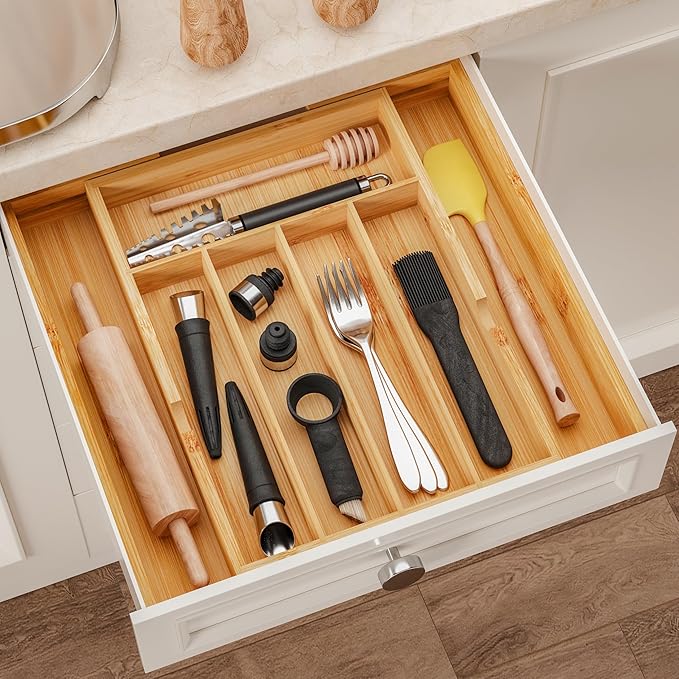 BAMEOS Bamboo Expandable Drawer Organizer, 5-7 Slots Kitchen Drawer Organizer, Adjustable Cutlery Tray for Utensils, Silverware & Flatware (Natural)-Ruum Studio Home