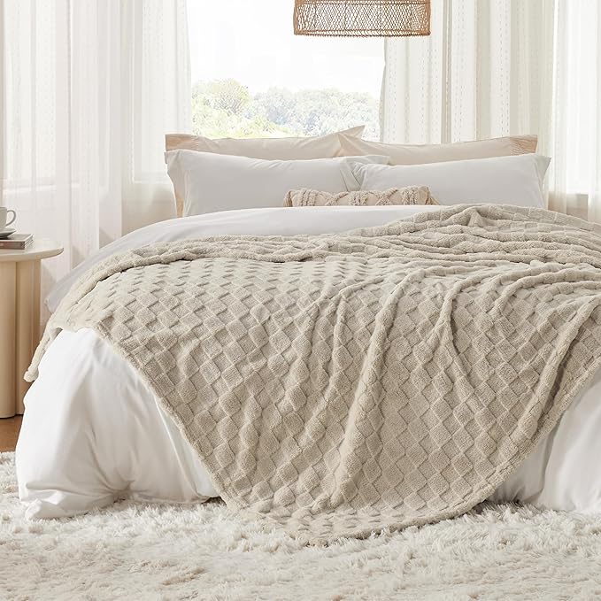 Bedsure GentleSoft Full Size Blankets for Bed Light Brown - Super Soft Cozy Fleece Blanket for Women Men Girls, Large Fuzzy Throws for Bedroom Decor, 84x90 Inches-Ruum Studio Home