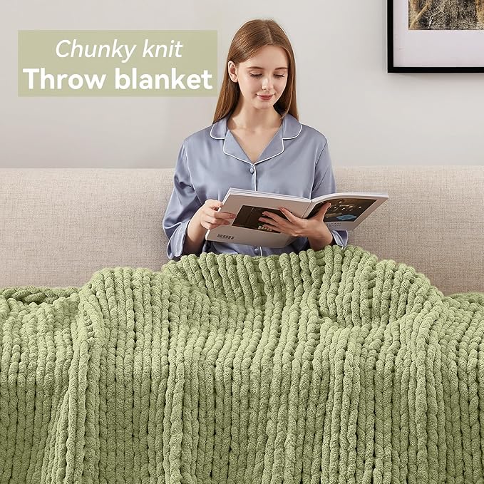 Chunky Knit Throw Blanket, 40''*50'' Knitted Throw Chenille Yarn for Bed Couch, Handmade Light Green Crochet Big Thick Blanket, Machine Washable Cute Comfy Blanket for Home Decor-Ruum Studio Home