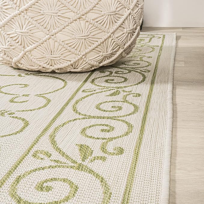 JONATHAN Y Vintage Filigree Indoor Outdoor Square Area Rug 5X5 Cream/Green, Charleston Textured Weave for Backyard, Patio, Porch, Easy-Cleaning, High Traffic, Pet-Friendly, Non-Shedding (SMB106I-5SQ)-Ruum Studio Home