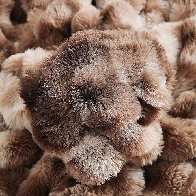 UKELER Ultra Soft Throw Blanket 50''x60'', Brown Fluffy Blankets & Throws Faux Fur Blanket for Couch, Bed, Sofa Cozy Plush Warm Thick Velvet Blanket for Women, Men-Ruum Studio Home