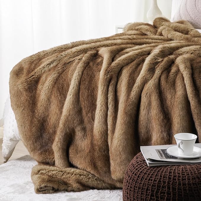 BATTILO HOME Luxury Camel Faux Fur Throw Blanket, Soft Cozy Warm Mink Fur Blanket for Bed, Home Decor, Large Striped Fur Blankets and Throws Faux, 60"x80"-Ruum Studio Home