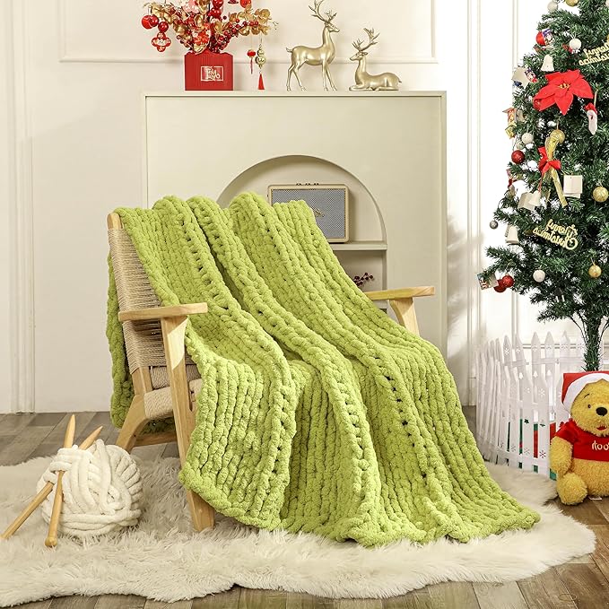 WESHIONGOO Chunky Knit Blanket Throw 50"×60" Knitted Throw Blankets for Couch Bed Fluffy Soft Blanket with Jumbo Chenille Yarn Thick 100% Handmade (Lime Green)-Ruum Studio Home