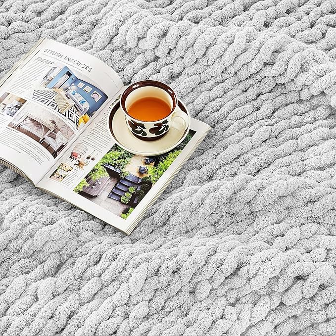 Ultra Soft Chunky Knit Blanket Throw -50x60 Hand Knitted Warm Chenille Throw Blanket, Home Decor Soft Thick Yarn Cable Knit Blanket Breathable Fleece Banket Christmas for Couch Bed Sofa Best GIF-Ruum Studio Home