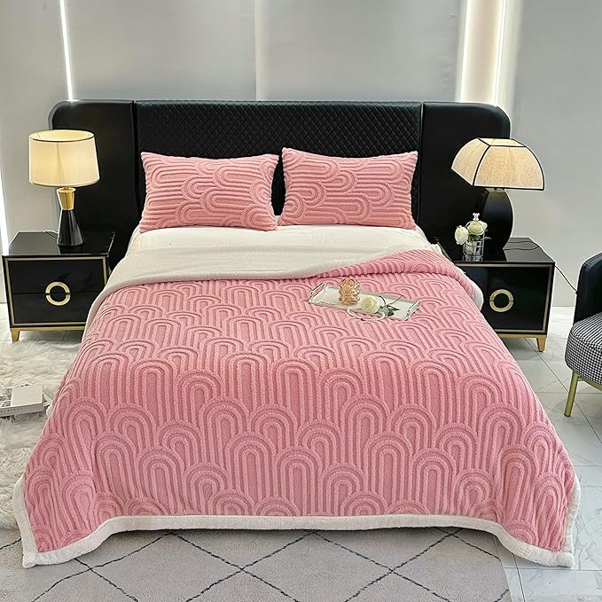 UKELER Sherpa Bed Blanket 80 × 90 inch, Ultra Soft Queen Size Throw Blanket for All Season, Cozy Plush Arch Fleece Blankets for Bedroom Living Room Dorm Hostel Sofa Camping, Pink-Ruum Studio Home