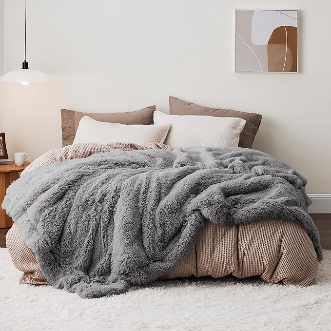Bedsure GentleSoft Fluffy Grey Blankets Queen Size for Bed, Thick Sherpa Faux Fur Fleece Fuzzy Plush Winter Warm Heavy Soft Queen Blankets, Bedroom Decor Grey Gifts Cozy Gifts for Women Men, 90x90-Ruum Studio Home