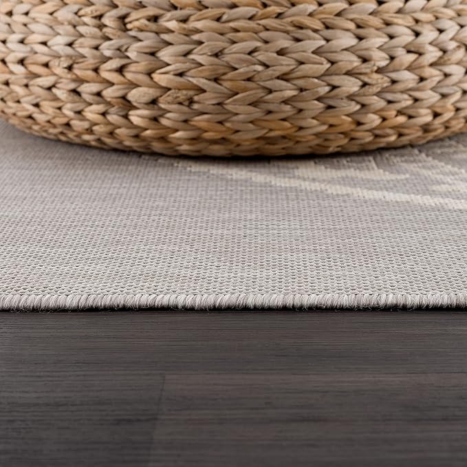 CAMILSON Outdoor Rug 5x7 Modern Area Rugs for Indoor and Outdoor Patios and Porches - Waterproof, Washable, Non-Shedding, Easy-to-Clean Outside Carpet (5 x 7, Medallion - Grey/White)-Ruum Studio Home