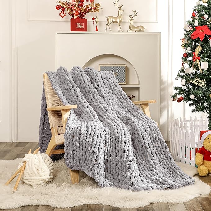 WESHIONGOO Chunky Knit Blanket Throw 50"×60" Knitted Throw Blankets for Couch Bed Fluffy Soft Blanket with Jumbo Chenille Yarn Thick 100% Handmade (Lingt Grey)-Ruum Studio Home