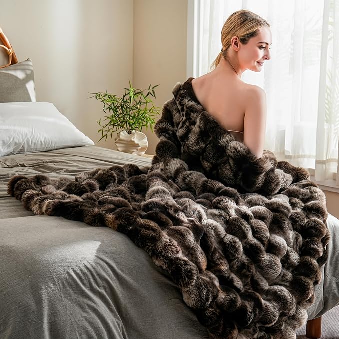 BENVWE Fluffy Faux Fur Throw Blanket for Couch, Soft Plush Thick Cozy Fuzzy Luxury Minky Bubble Blanket for Home Living Room Decor Gift for Women, Tie-dye Coffee, 60" x 80", 1100GSM-Ruum Studio Home
