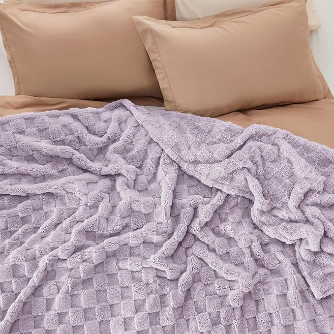 Bedsure GentleSoft California King Blanket for Bed - Super Soft Cozy Blankets for Women Men Girls, Large Fuzzy Fleece Throw for Bedroom Decor, Lavender Fog, 102x96 Inches-Ruum Studio Home