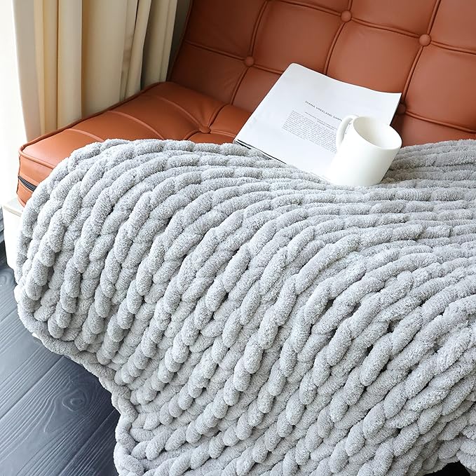 Maetoow Chenille Chunky Knit Blanket Throw （40×50 Inch）, Handmade Warm & Cozy Blanket Couch, Bed, Home Decor, Soft Breathable Fleece Banket, Christmas Thick and Giant Yarn Throws, Grey-Ruum Studio Home