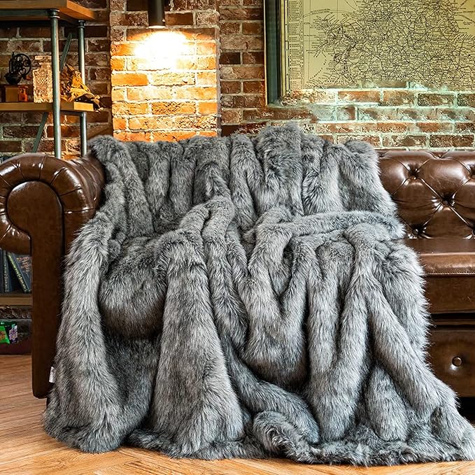 BATTILO HOME Silver Grey Faux Fur Throw Blanket for Couch, Bed, Fake Fur Blankets & Throws, Thick Warm Heavy Fluffy Fuzzy Elegant Furry Blanket Long Pile with Black Tips, 50"x60"-Ruum Studio Home