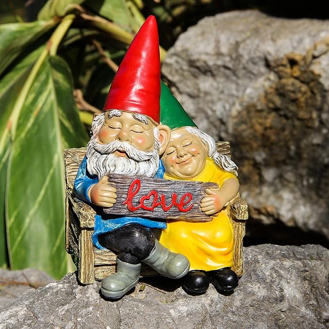 Garden gnome statue for outdoor decor,Couple in love gnomes figurine for patio lawn yard garden outdoor decoration,garden sculptures & statues,knome romantic indoor ornament forever lover gift-Ruum Studio Home