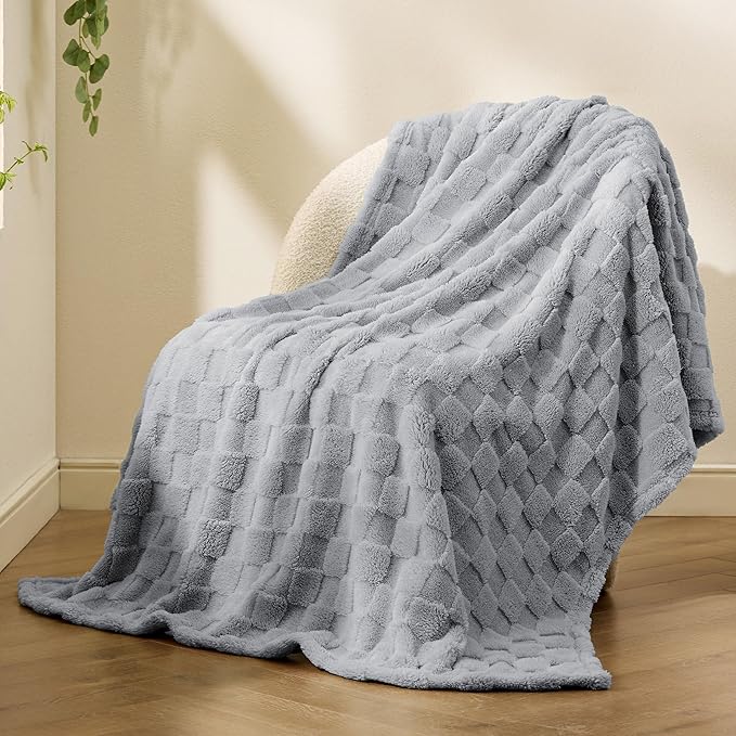 Bedsure GentleSoft Silver Grey Throw Blanket for Couch - Checkered Fleece Blankets Gifts for Women Men Girls, Cute Soft Cozy Throw for Bedroom Home Decor Gifts, 50x60 Inches-Ruum Studio Home