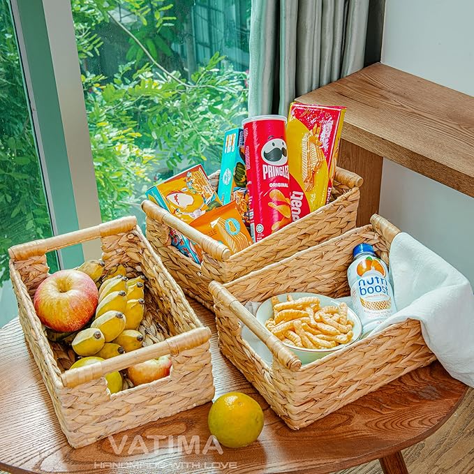 VATIMA Hyacinth Small Wicker Basket 11.6x8.1x4.9" - Bathroom Organizer, Wooden Handle, Decorative Storage-Ruum Studio Home