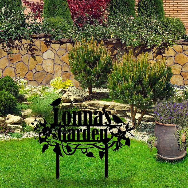 Personalized Flower and Bird Metal Garden Stake, Bird Garden Sign, Custom Flower Yard Decor, Mom's Garden Gift, Gardener Family Name Sign, Patio Home Gift, Yard Art, Housewarming Gift-Ruum Studio Home