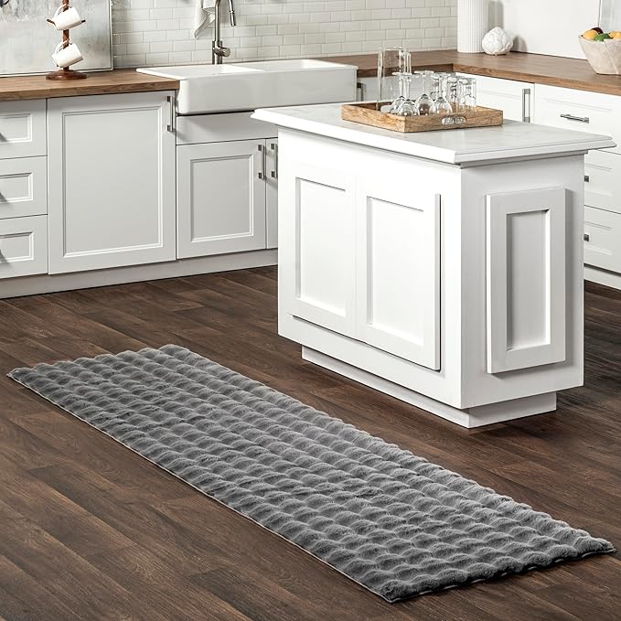 nuLOOM Jeni Checkered 2'6" x 10' Machine Washable Runner Rug for Living Room Bedroom Dining Room Entryway Hallway Kitchen, Dark Grey-Ruum Studio Home