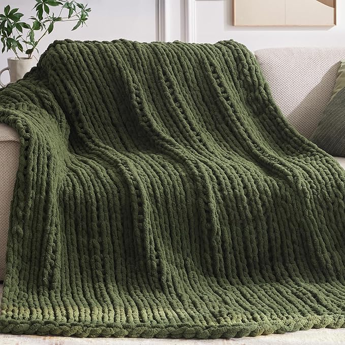 Chunky Knit Throw Blanket, 60''*80'' Knitted Throw Chenille Yarn for Bed Couch, Handmade Green Crochet Big Thick Blanket, Machine Washable Cute Comfy Blanket for Home Decor-Ruum Studio Home