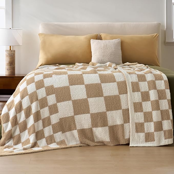 Joiedomi Twin Blanket for Couch Bed, Checkered Knitted Blankets Gifts for Women Mom Girls, Cozy Cute Soft Throw Home Room Decor Aesthetic for Women Mothers Birthday Gifts 60x80 Inches-Ruum Studio Home