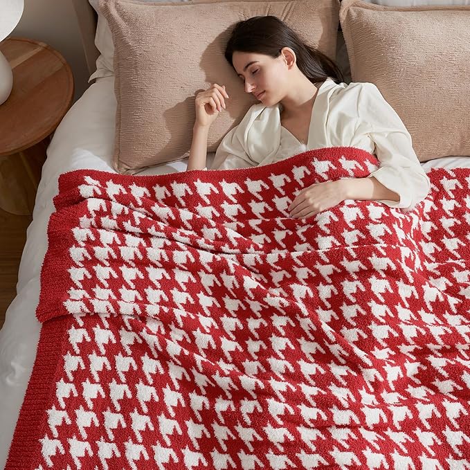 Snuggle Sac Christmas Red Houndstooth Throw Blanket for Couch, Reversible Super Soft Warm Blankets Cozy Knit Fuzzy Plush Lightweight Throws for Sofa Bed Houndstooth Red, 50x60 inches-Ruum Studio Home