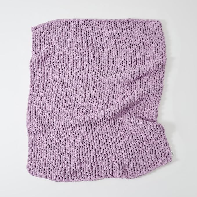 WESHIONGOO Chunky Knit Blanket Throw 50"×60" Knitted Throw Blankets for Couch Bed Fluffy Soft Blanket with Jumbo Chenille Yarn Thick 100% Handmade(Lilac)-Ruum Studio Home