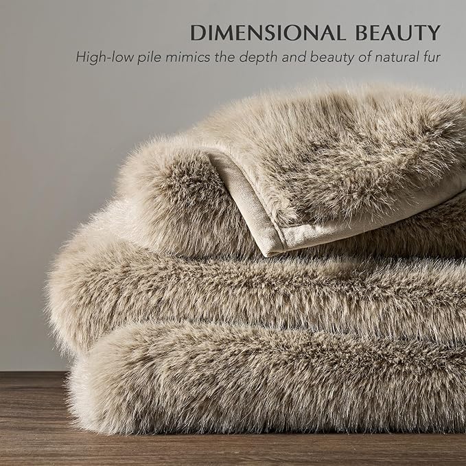 Luxury Faux Fur Throw Blanket, Soft Fluffy Faux Mink Blankets for Bed, Couch, Sofa, Thick Cozy Plush Warm Fur Throws with Reversible Velvet, Natural Mink, 50"x60"-Ruum Studio Home