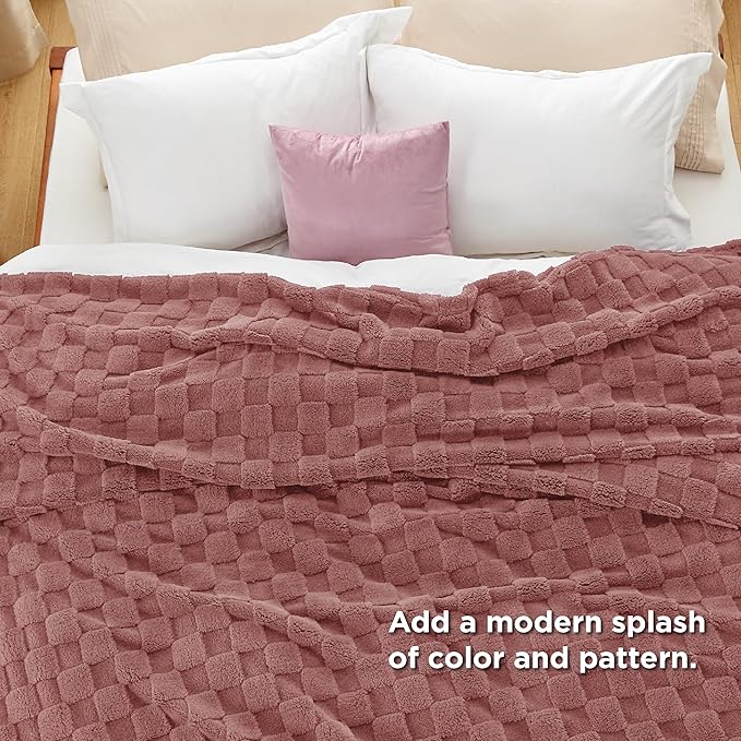 Bedsure GentleSoft Blankets Queen Size for Bed - Super Soft Cozy Blanket for Women Men Girls, Large Fuzzy Fleece Throw for Bedroom Decor, Dusty Pink, 90x90 Inches-Ruum Studio Home