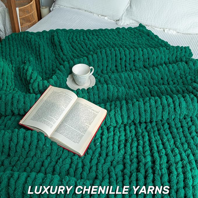 Chunky Knit Blanket - Luxury Soft Cozy 50 * 60 Throw Blanket,100% Woven Blanket Rope Knot Throw Blanket for Couch, Sofa, Home Decor, Gift - Machine Washable（Blackish Green）-Ruum Studio Home