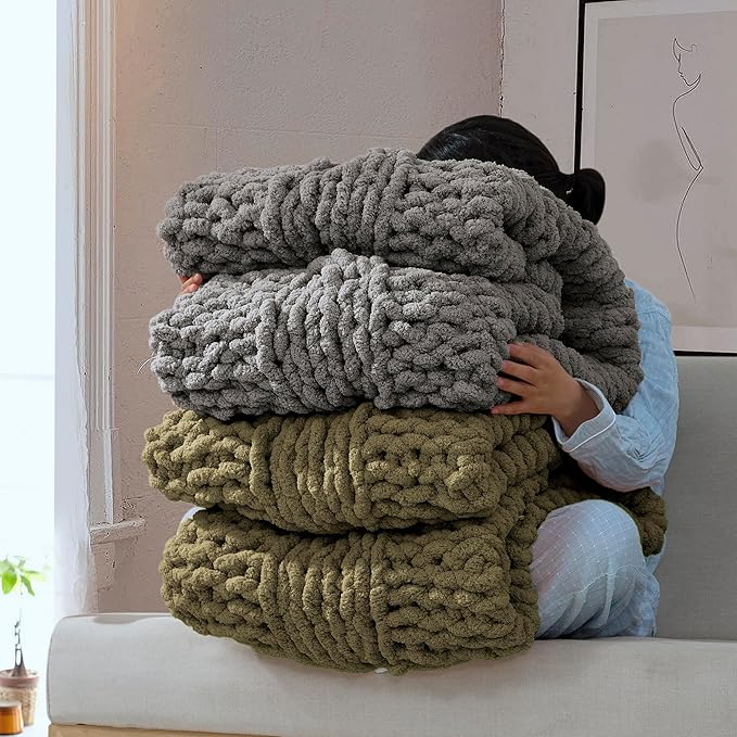 Chunky Knit Blanket Throw - 100% Hand Knitted Chunky Throw Blanket for Couch, Thick and Warm Blanket for Winter, Dark Grey, 50x60 Inches-Ruum Studio Home