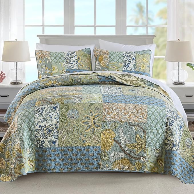 NEWLAKE Quilt Set Queen Size, 100% Cotton Patchwork Green Bohemian Quilt Sets, Reversible Bedspread Lightweight and Breathable for All Seasons, Soft Quilted Bedspread with 2 Pillow Shams-Ruum Studio Home