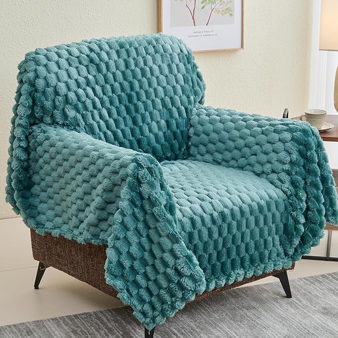 NEWCOSPLAY Super Soft King Blanket Light Teal Premium Silky Flannel Fleece 3D Clouds Stylish Jacquard Lightweight Bed Blanket All Season Use 350GSM (Light Teal, King(90"x110"))-Ruum Studio Home