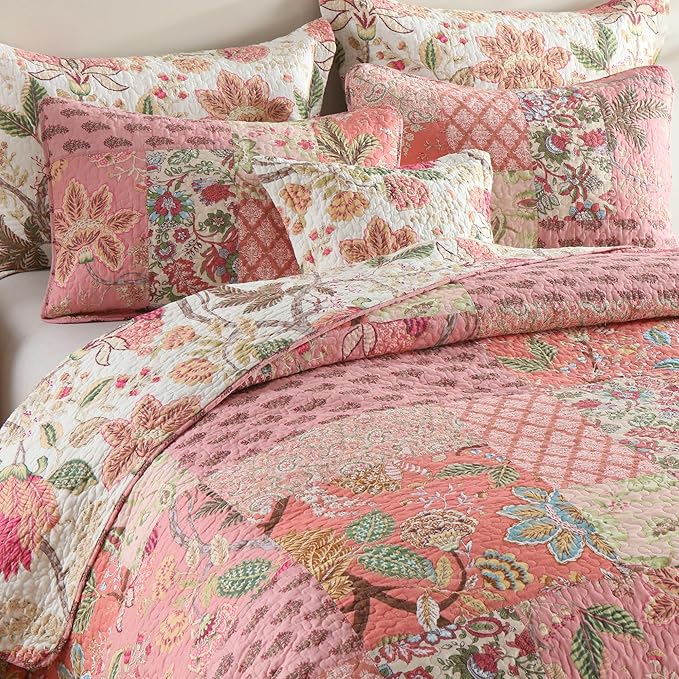 NEWLAKE Cotton Patchwork Bedspread, 3-Piece Bedding Quilt Set with Real Stitched Embroidery, Reversible Matelasse Bed Coverlet Set,Bohemian Floral, Queen Size-Ruum Studio Home