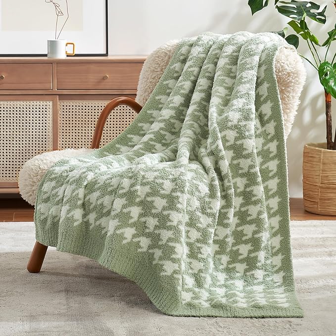 Snuggle Sac Houndstooth Throw Blanket for Couch, Reversible Super Soft Warm Blankets Cozy Knit Fuzzy Plush Lightweight Throws for Sofa, Bed, Camping, Green,50x60 inches-Ruum Studio Home