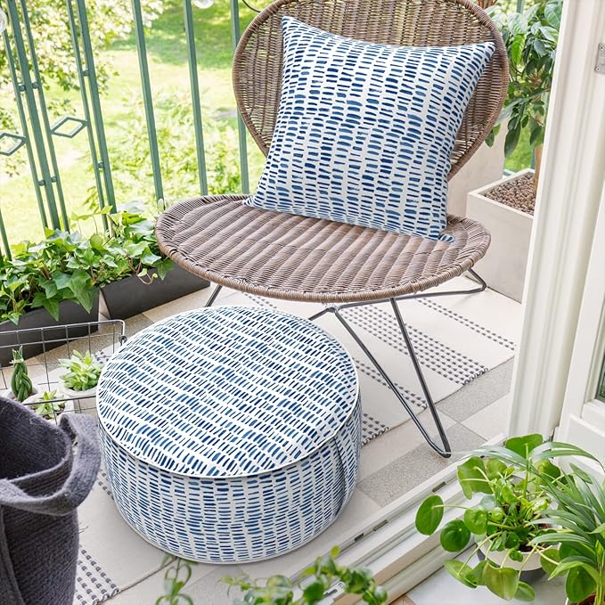 Inflatable Ottoman Stool D21 xH9 for Outdoor/Indoor Use, Water Repellent Patio Foot Rest Stool with Portable Handle,Round Pouf Ottoman Suitable for Garden,Deck and Camping - Pebble Blue-Ruum Studio Home