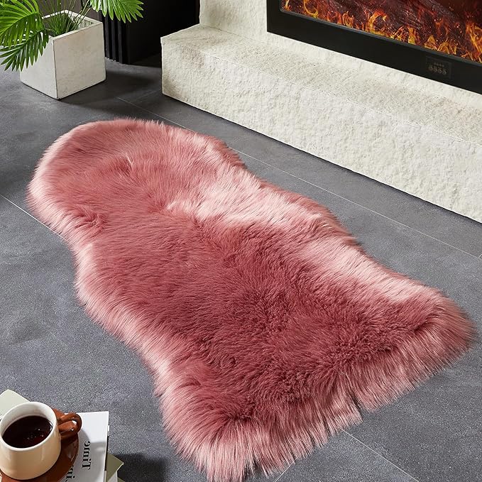 AMTOVO Faux Fur Rug, Blush Pink Area Rug, Fluffy Sheepskin Rug, Fuzzy Ultra Soft 2 x 4 ft Shag Rugs for Bedroom Sofa Throw Cushion Room Decor, Sheepskin-Ruum Studio Home