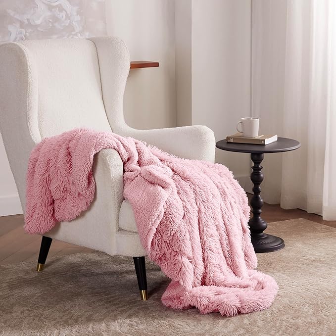 Bedsure GentleSoft Fluffy Pink Throw Blanket, Pink Decor Cozy Gifts for Teenage Girls, Soft Fuzzy Plush Thick Warm Furry Sherpa Fleece Faux Fur Throw Blanket for Couch, Cute Stuff for Women, 50x60-Ruum Studio Home