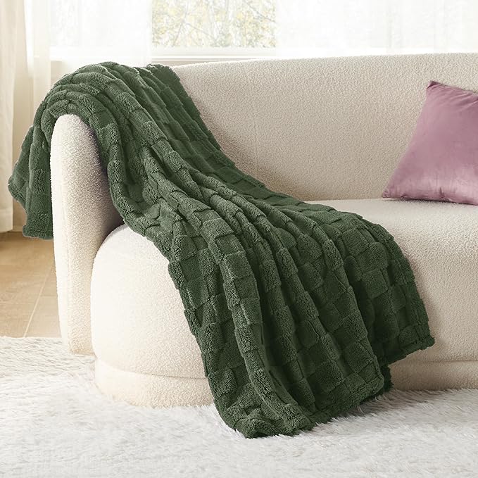 Bedsure GentleSoft Dark Green Throw Blanket for Couch - Super Soft Cozy Blankets Gifts for Women Men Girls, Cute Small Fleece Throws for Bedroom Home Decor, 50x70 Inches-Ruum Studio Home