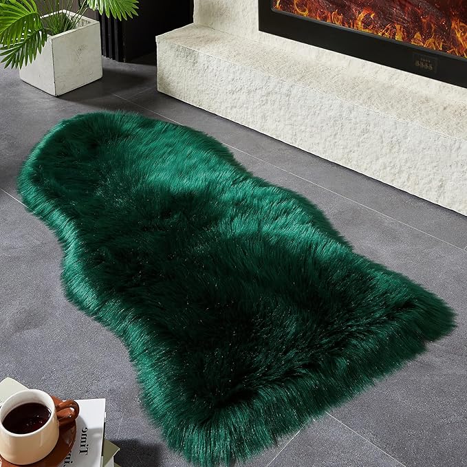 AMTOVO Faux Fur Rug, Dark Green Area Rug, Fluffy Sheepskin Rug, Fuzzy Ultra Soft 2 x 4 ft Shag Rugs for Bedroom Sofa Throw Cushion Room Decor, Sheepskin-Ruum Studio Home