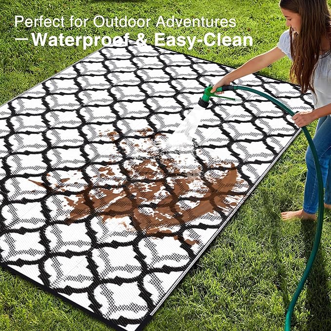 OLANLY Reversible Outdoor Rug 8x10 ft Clearance, Waterproof Outdoor Plastic Straw Rug with Interlacing Pattern, RV Mat for Patio, Camping, Balcony, Deck, Backyard, Black & White-Ruum Studio Home