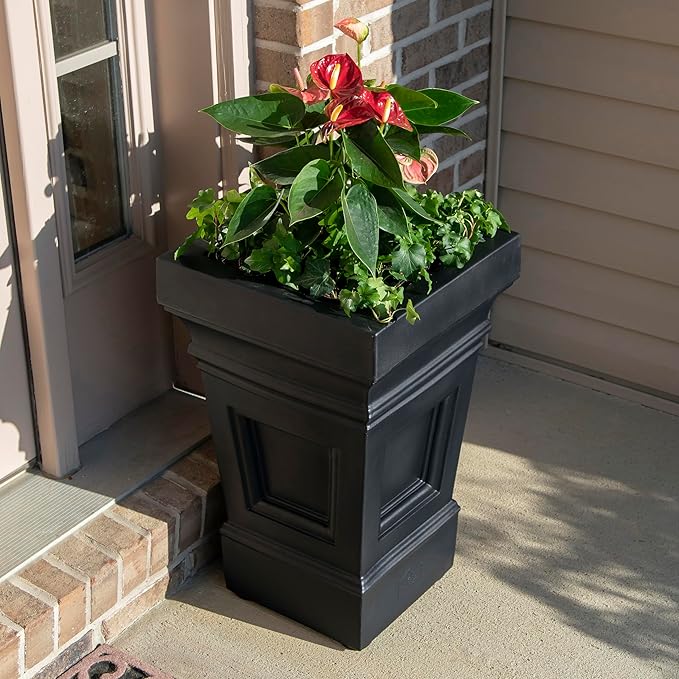 Step2 Atherton Square Planter, Large Planters for Outdoor Plants, Gardening and Flower Pot for Patio or Porch, Efficient Drainage, Durable Plastic, Onyx Black-Ruum Studio Home