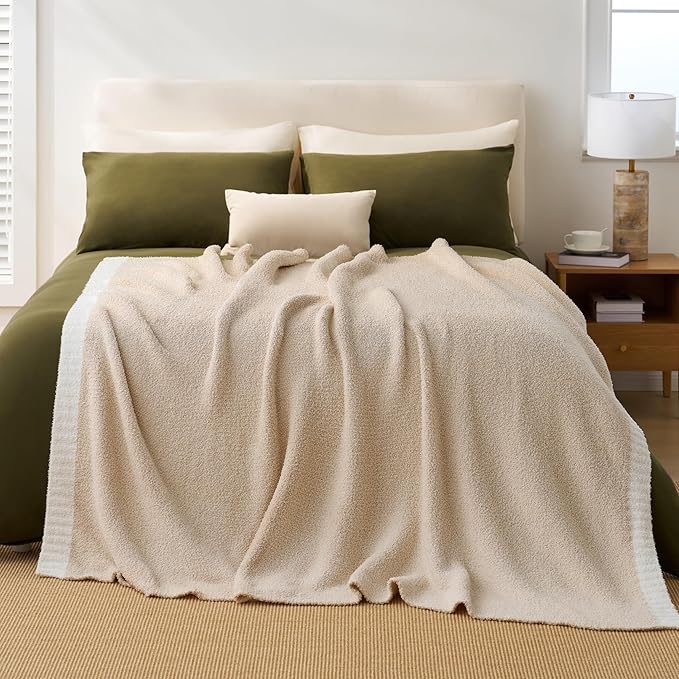 Joiedomi Twin Blanket for Couch Bed Sofa, Beige Knitted Blankets Gifts for Women Mom Girls, Cozy Cute Soft Throw Home Room Decor Aesthetic for Women Mothers Birthday Gifts 60x80 Inches-Ruum Studio Home