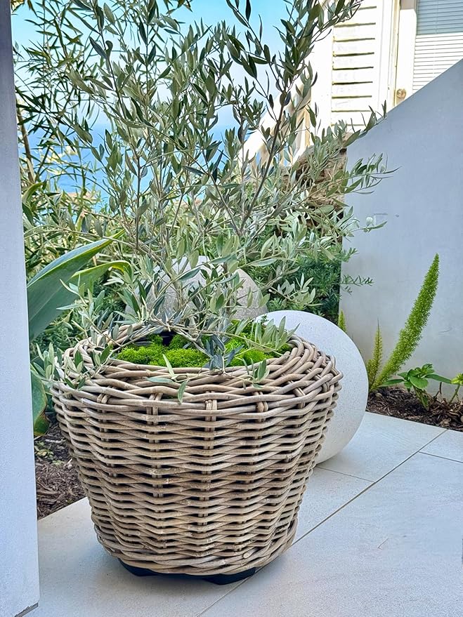 Rattan Kobo Indoor Outdoor Planter Basket with Plastic Pot Large 65 Gallon Soil Capacity-Ruum Studio Home