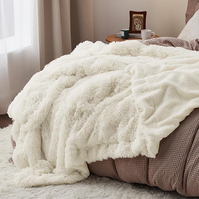 Bedsure GentleSoft Fluffy Cream Throw Blanket Decorative Blankets for Bed Couch Sofa, Cream Decor Sherpa Fleece Soft Cozy Fuzzy Plush Thick Warm Faux Fur Decorations, Ivory Baby Girl Gifts, 50x60-Ruum Studio Home