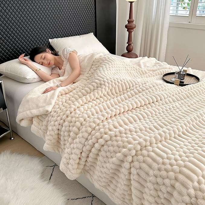 UKELER Sherpa Bed Blankets 80 × 90 inch, Ultra Soft Queen Size Throw Blanket for All Season, 470 GSM Cozy Plush Striped Fleece Blanket for Bedroom Living Room Dorm Hostel Sofa Camping, Off White-Ruum Studio Home