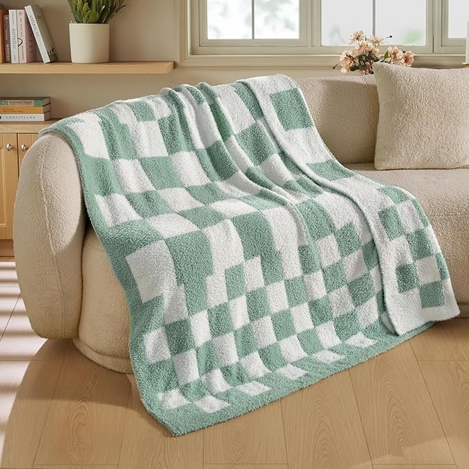 Joiedomi Throw Blanket for Couch, Sage Green Checkered Knitted Blankets Gifts for Women Mom Girls, Cozy Cute Soft Throw Home Room Decor Aesthetic Women Mothers Birthday Gifts 50x70 Inches-Ruum Studio Home