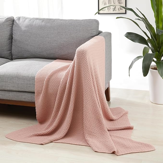 Amazon Basics Chunky Cable Knit Throw Blanket for Couch, Sofa, Bed, Lightweight Soft Cozy, Dusty Rose, 50"x 60"-Ruum Studio Home