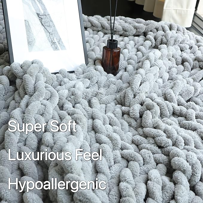 Maetoow Chenille Chunky Knit Blanket Throw （40×50 Inch）, Handmade Warm & Cozy Blanket Couch, Bed, Home Decor, Soft Breathable Fleece Banket, Christmas Thick and Giant Yarn Throws, Grey-Ruum Studio Home